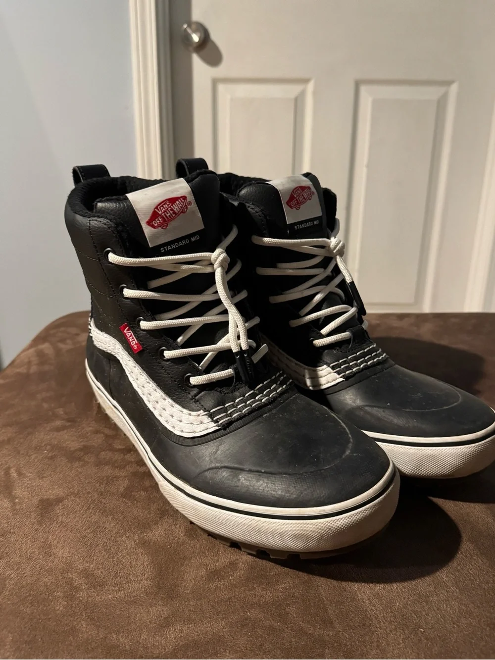 Vans Kids Black High-Top Lace-Up Winter Boots with White Stripe